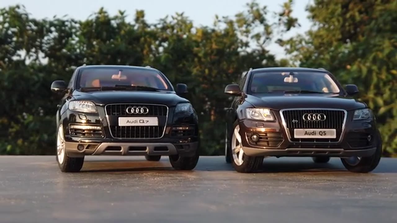 Audi Q5 Diecast Model Car Unboxing Audi SUVs Collection Miniature Automobiles_part1