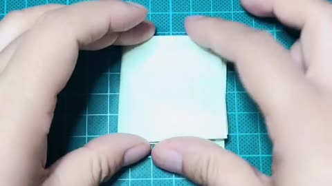 Step-by-Step: Fold a Paper Flower