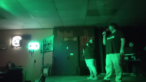 RADIOACTIVE- IMAGINE DRAGONS (DUO)- LIVE COVER