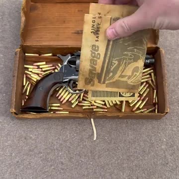 单动转轮手枪 #国外合法拍摄国内请勿模仿 #武器科普 #实弹射击 #男人减速带 #靶场射击