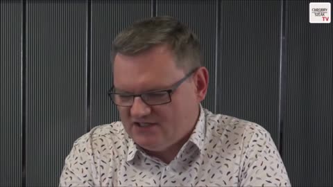 Legalna i nielegalna. Migracja i manipulacje władzy - Radek Pogoda