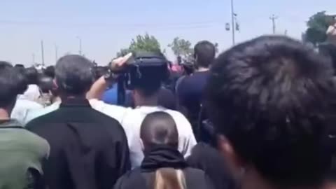 🇮🇷 IRANIANS PROTEST THE REGIME
