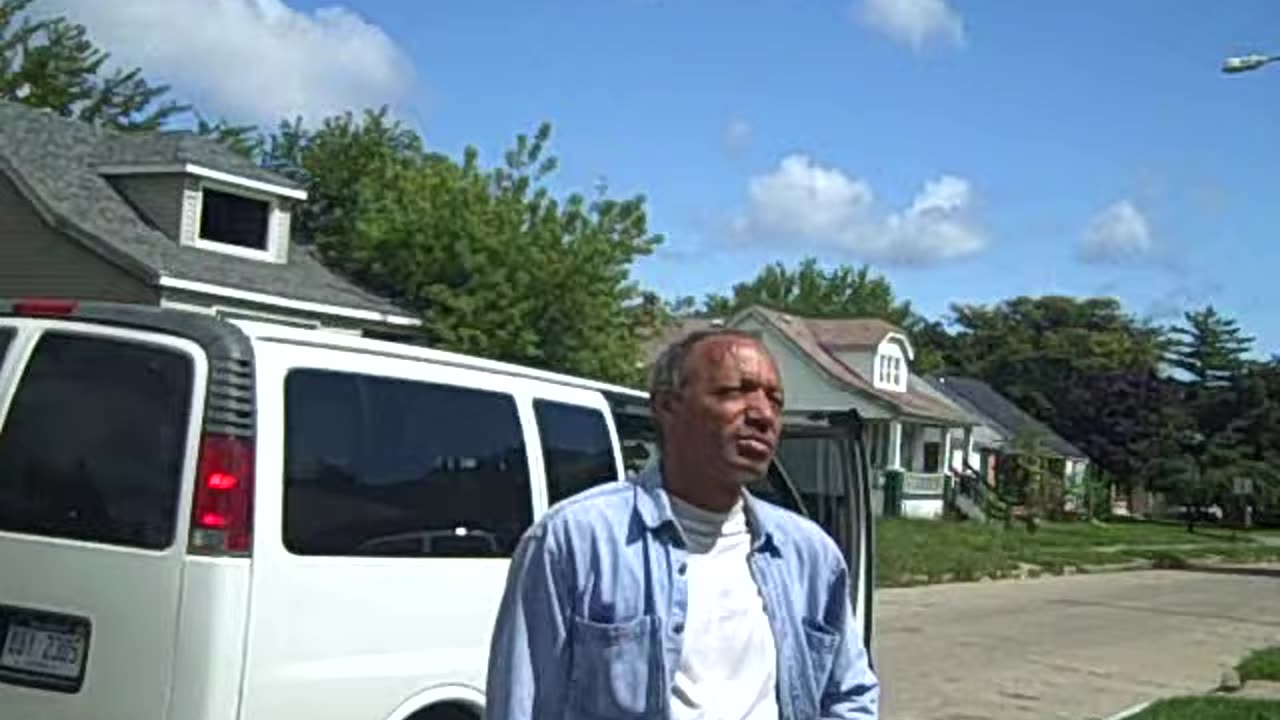 new siding on glenwood_THESHEASHOW.COM