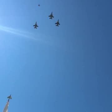 Trump greets Polish President Nawrocki as F-16 and F-35 fighter jets fly overhead