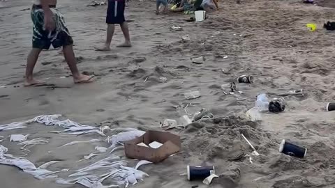 I have never in my life seen Coney Island so dirty. how can you come to the beach