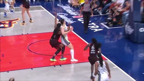 😱 BOGUS foul on Aliyah Boston UPHELD after challenge | Indiana Fever vs Dallas Wings WNBA basketball