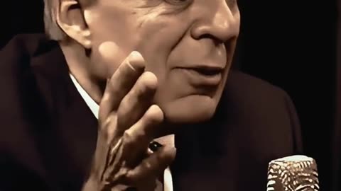 La autorreflexión es el comienzo del cambio.