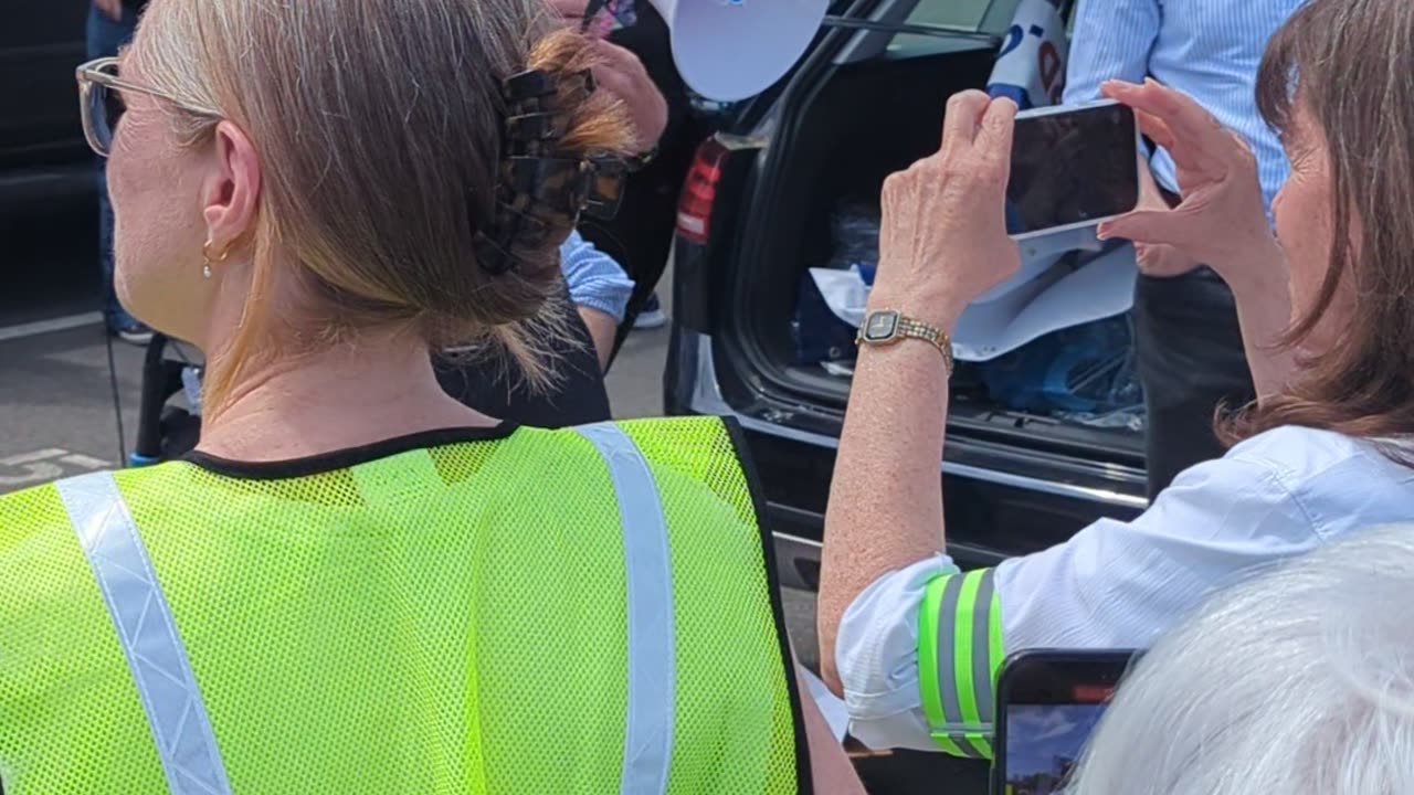 Dick Blumenthal at Indivisible Protest (5/3/25)