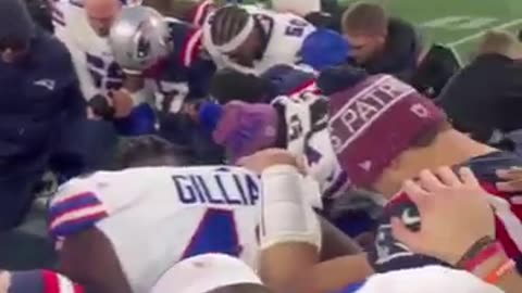 NFL Rivals Set Aside Competition to Pray After Bills–Patriots Game