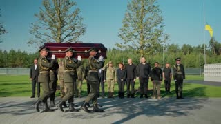 🕯️🇺🇦 The first burial took place in Kyiv at the National Military Memorial Cemetery