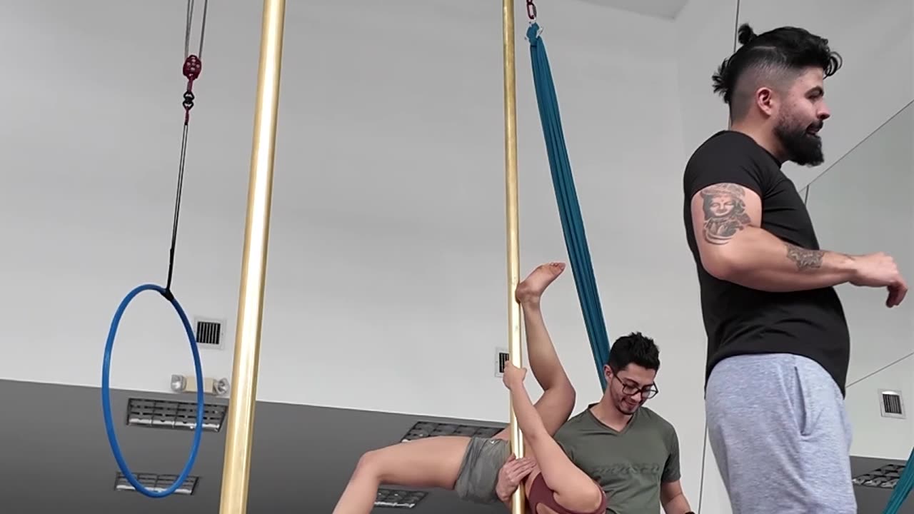 Coaches Intervene When Pole Dancer Collapses During Practice