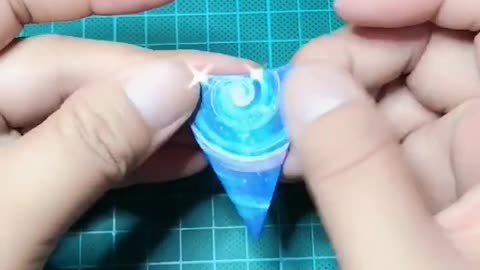 Step-by-Step: Fold a Paper Flower