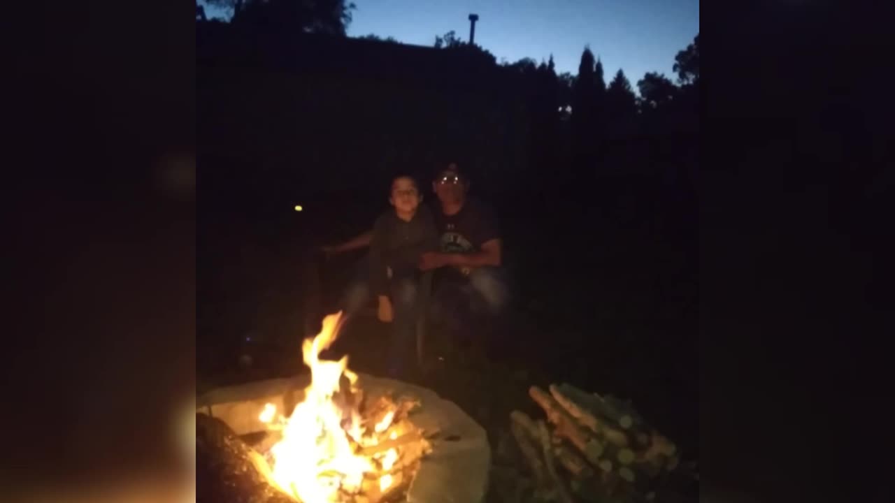 Still picture, moving campfire