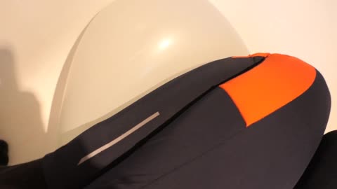 Balónek s vodou vs já nevykoupaná