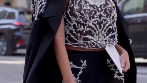Paris Fashion Week: Madison Zhao’s Stylish Star Moment
