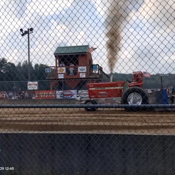 Tractor Racing