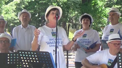 (0038) Banjalučki vez - Zašto pitaš - Danica Zvonar