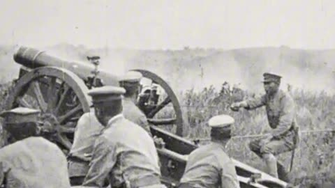 High speed study of a Japanese Type 38 15cm howitzer firing on maneuvers in 1922