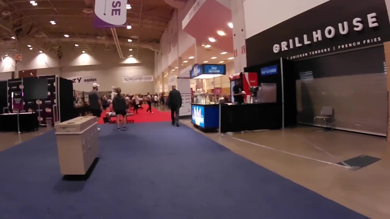 CNE 2025 - Walking the Enercare Center