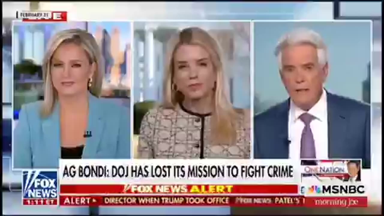 I don't watch MSNBC.. But I got to admit this video is epic!😁