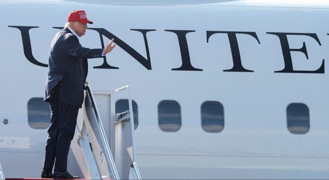 Hegseth Signs Qatar Jet Deal for Air Force One