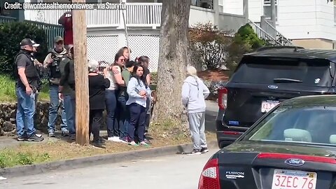 Two Arrested While Trying to Stop ICE from Detaining Mother and Newborn