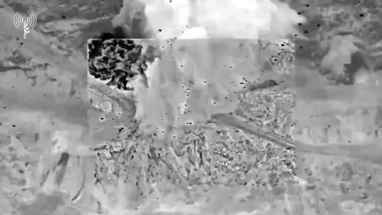 IDF attacked dozens of infrastructure in components and weapons throughout Syria