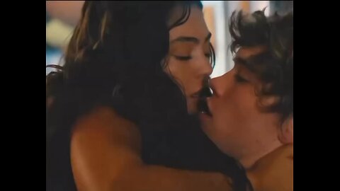 Daro mat niche le lo mera s$ #movies #explorepage #lovestory #Romantic #couple -# Ready to build.mp4