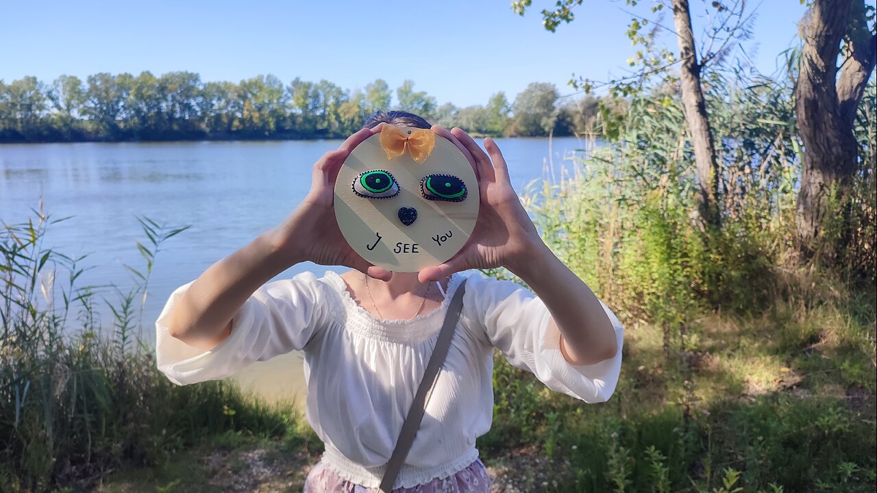 I see you - Funny wall picture