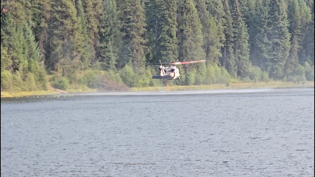 Helicopters fighting wildfires in pnw