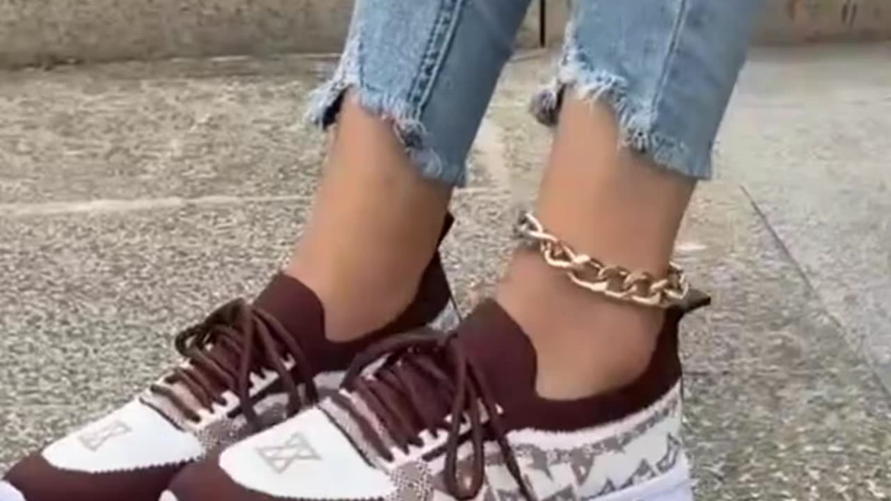 Women's Casual Sneakers