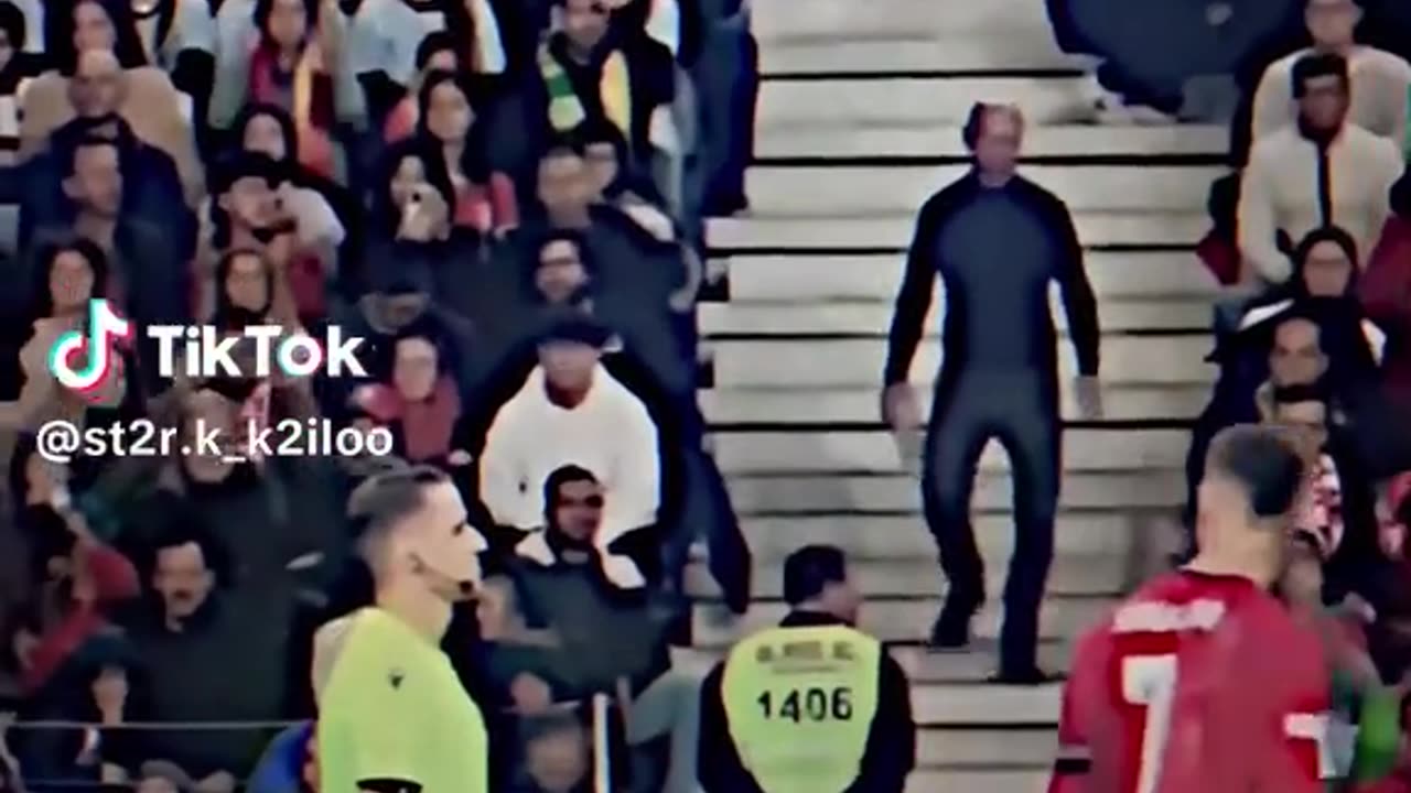 Watch Ronaldo's disallowed world-class goal and his anger at the referee🤐🔥🤯