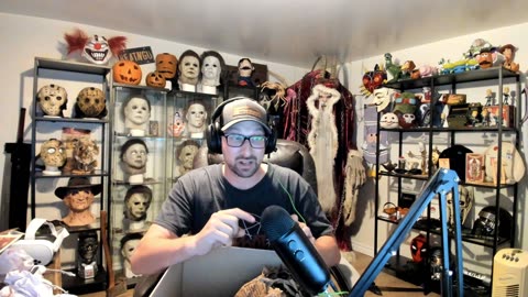 MY HALLOWEEN FANDOM Friday the 13th VS mask