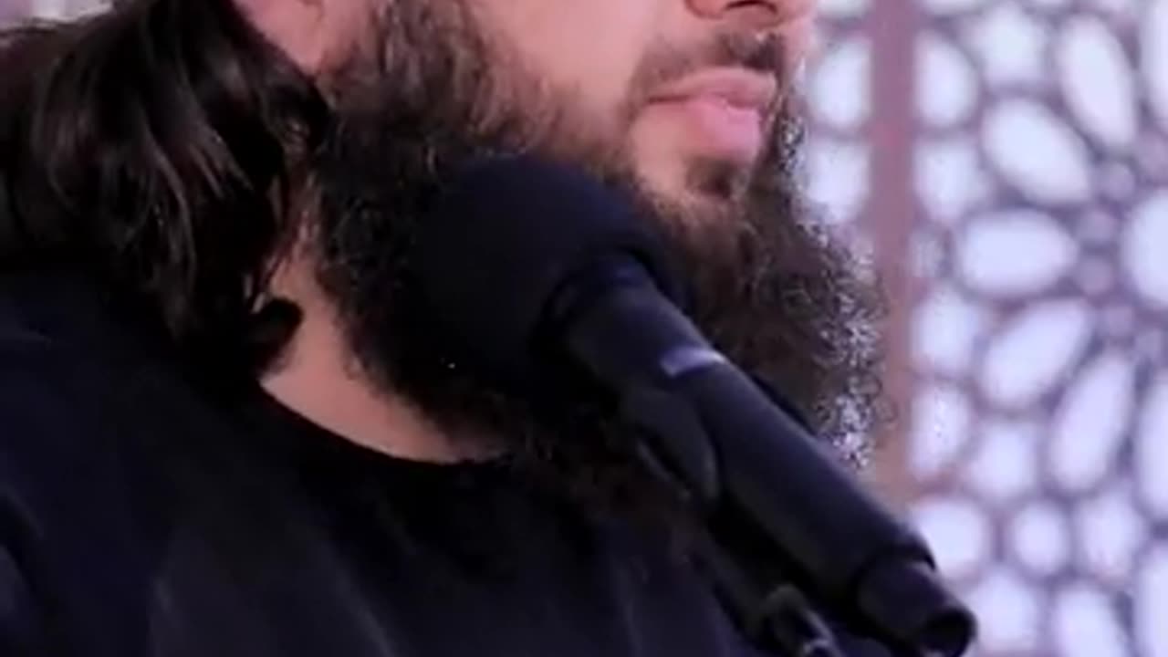 *اللہ تعالیٰ کے دیے ہوئے تھوڑے رزق پر راضی ہو جاؤ*