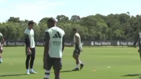 Kylian Mbappe loses up to 5kg due to virus
