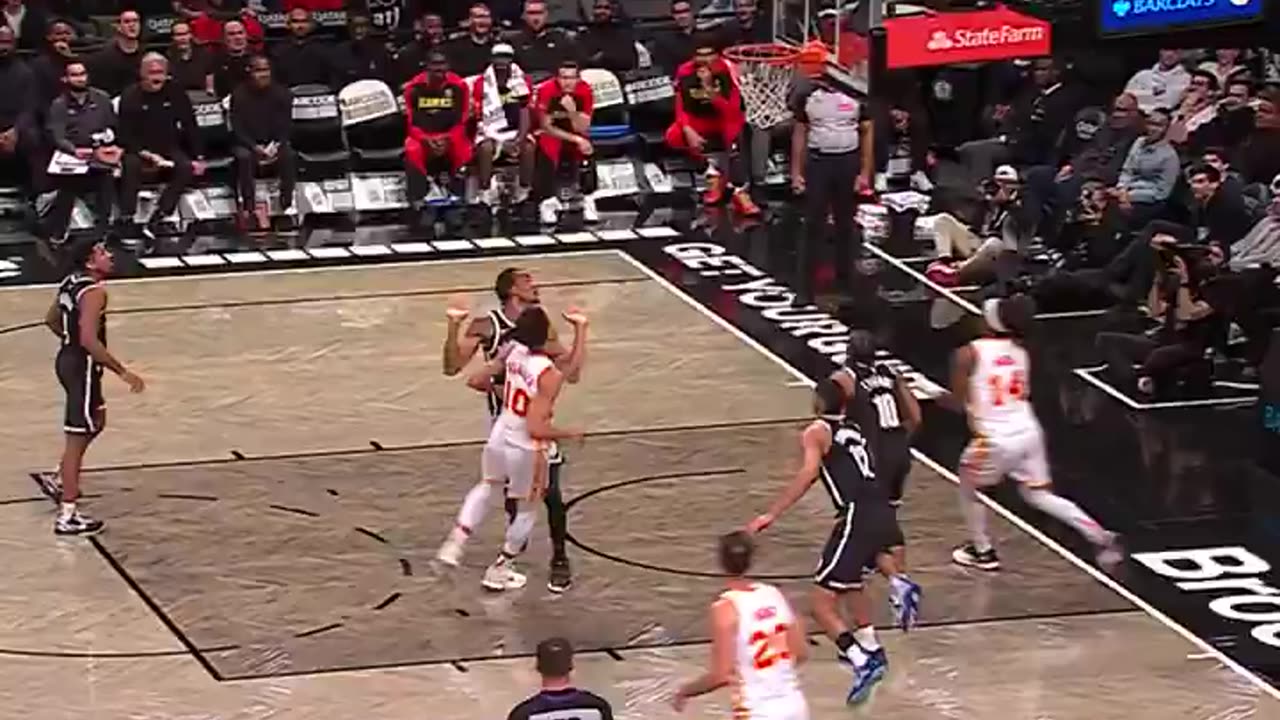 NBA Zaccharie Risacher's up to 23 PTS... WITH ALMOST 8 MINUTES LEFT IN THE FIRST HALF 🤯