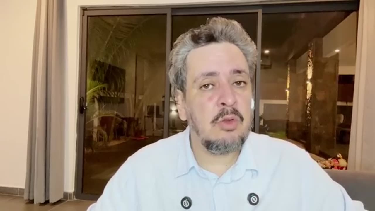 Ca chauffe : Medvedev menace Macron !