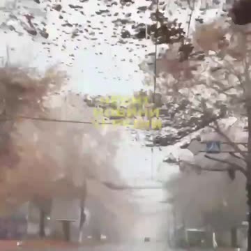 🇺🇦🇷🇺Kherson is now also covered with anti-drone nets.