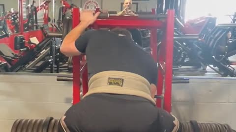 MJF's 1035 lbs Squat: Is This Even Humanly Possible?