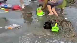 Beach in China 👀