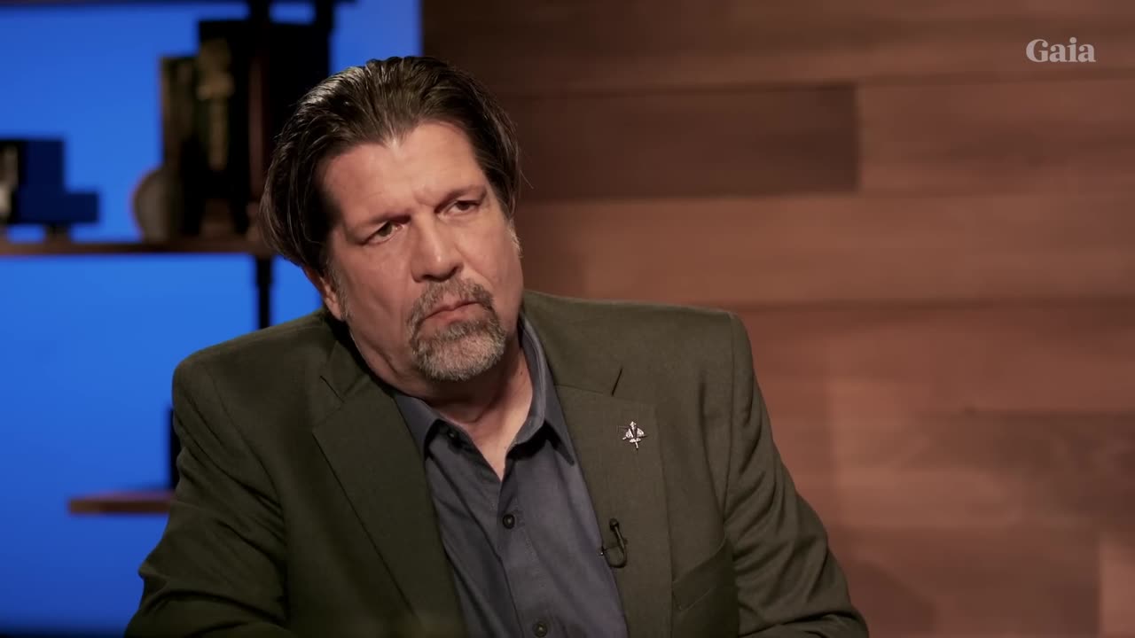 HOW Did They HIDE the 1945 UFO CRASH Retrieval BEFORE ROSWELL?