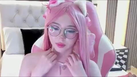 Just Hanging Out in My Kawaii Room 💕