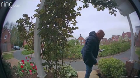 Dachshunds Escape From Half-Dressed Owner