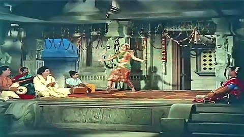 Maraindhirudhu paarkum | Thillana mohanambal | 4K 60fps