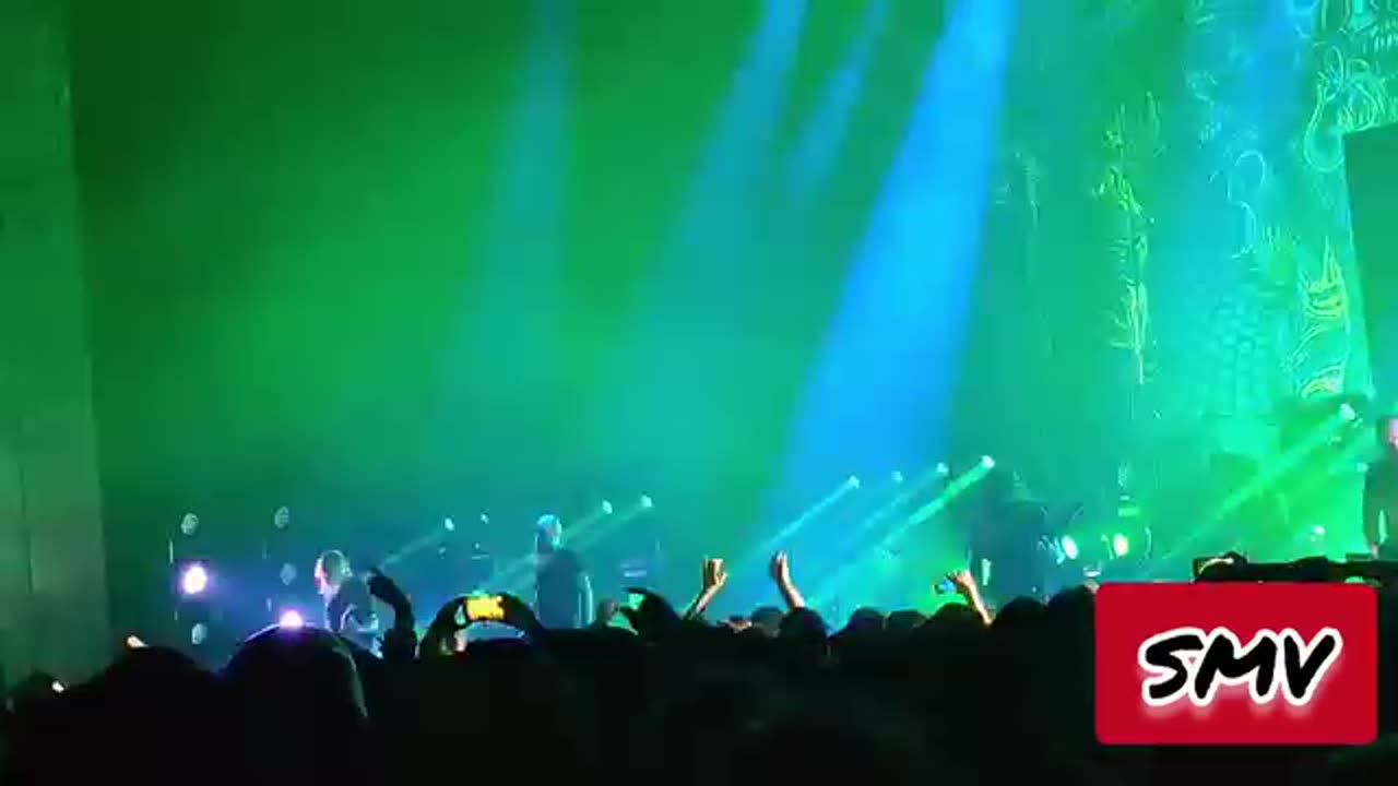 #ShittyMillennialVideos 📱📹🎬 Meshuggah 💣 - I.D.-I.D. 💀↔️☠️ @ Paramount Theatre Seattle, WA 11/24/2023