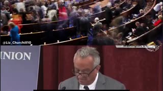 רוברט קנדי גוניור שר הבריאות חושף למעלה מ-100 חברי קונגרס עם קשרים לחברות התרופות וקיבלו מהם כסף אותם חברי קונגרס גם אישרו הכנסת תרופות לארהב