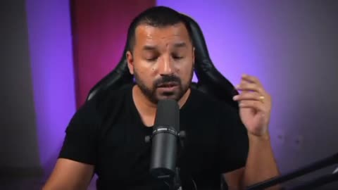 MALAFAIA ATACA FAMÍLIA BOLSONARO E TODA A DIREITA POR CAUSA DA CANDIDATURA DE FLÁVIO!