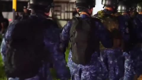 Bukele Orders 1,500 Troops to Find Reorganized Gangs