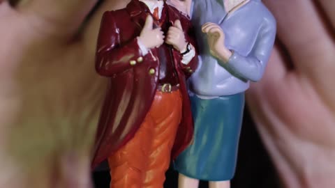Unboxing The Latest Village Piece From Department 56