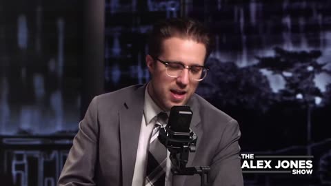 ALEX JONES - INFOWARS LIVE - ALEXJONES.NETWORK - THERE'S A WAR ON FOR YOUR MIND! ➡ THE ALEX JONES SHOW • WAR ROOM WITH OWEN SHROYER • THE AMERICAN JOURNAL WITH HARRISON SMITH • SUNDAY NIGHT LIVE WITH CHASE GEISER